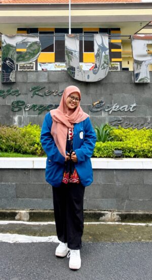 Nur Laila